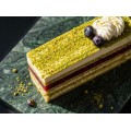 Pistachio and Raspberry Cake